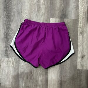 Nike women’s purple white black running shorts no size no liner probably Medium